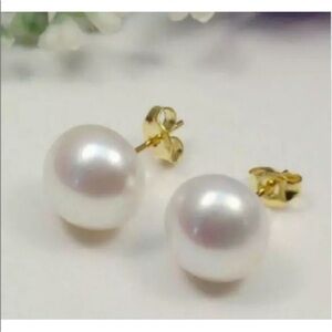 14k real gold Elegant White Pearl Stud Earrings size 7-8mm